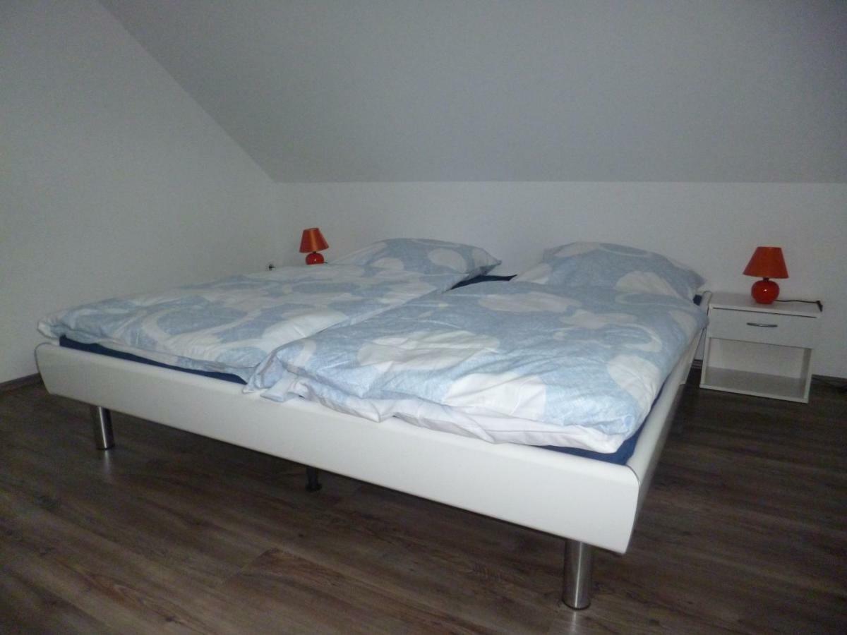 Ferienwohnung Auf Dem Lechsberg Fuchstal Bagian luar foto